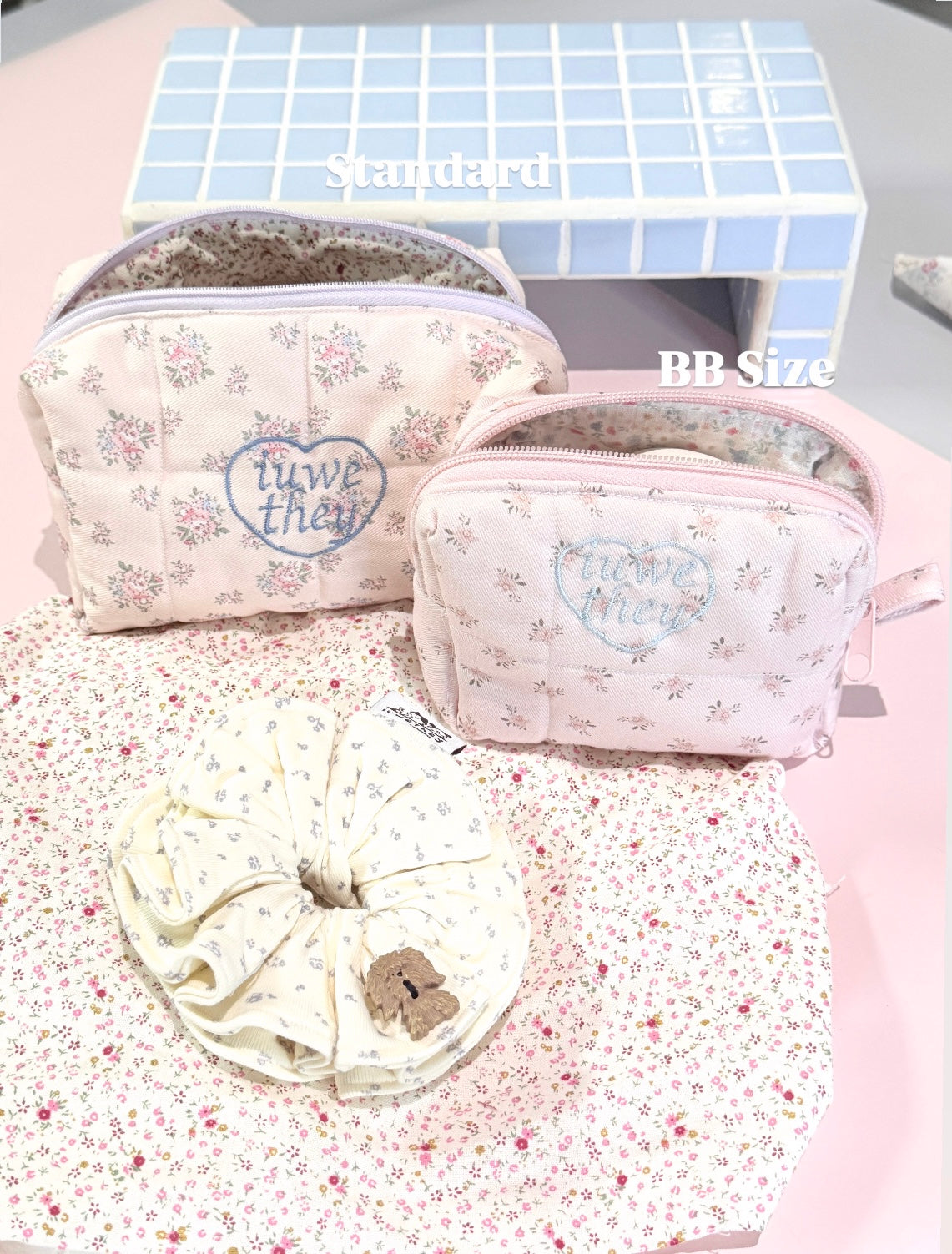 Blue Daisy Breeze Beauty Pouch