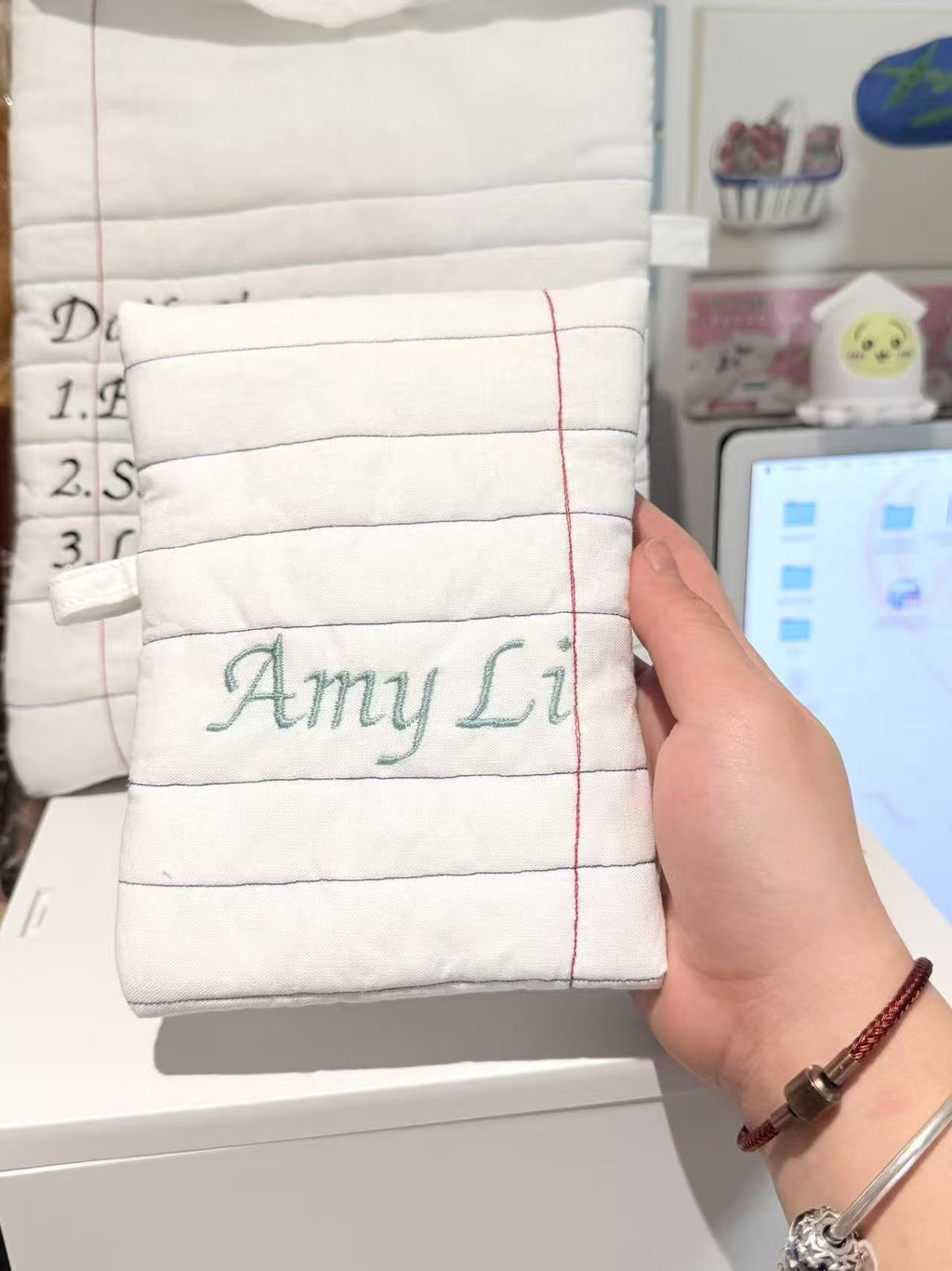 Daily Tasks Flip Small Pouches