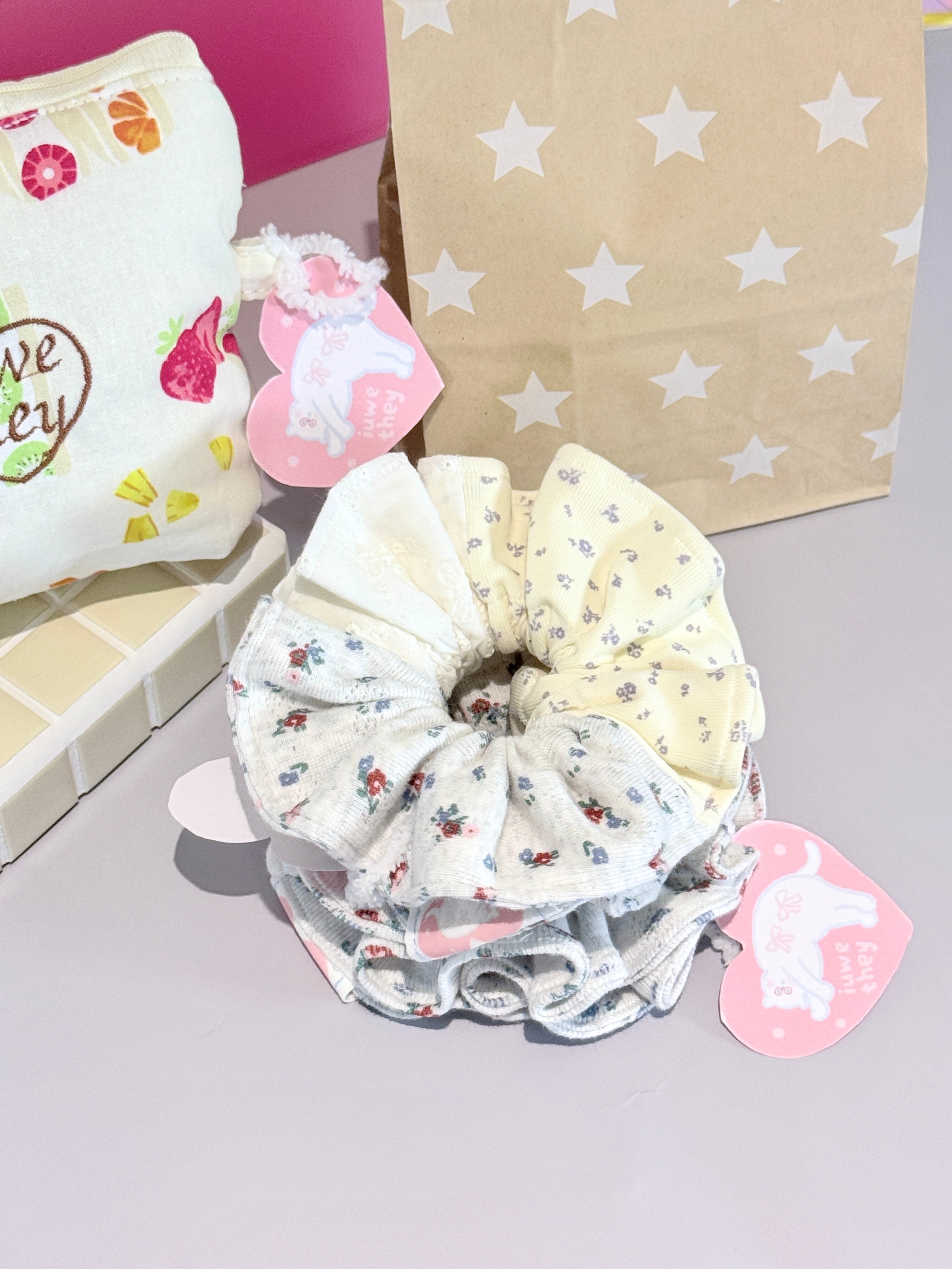 Picnic Flowers Scrunchie