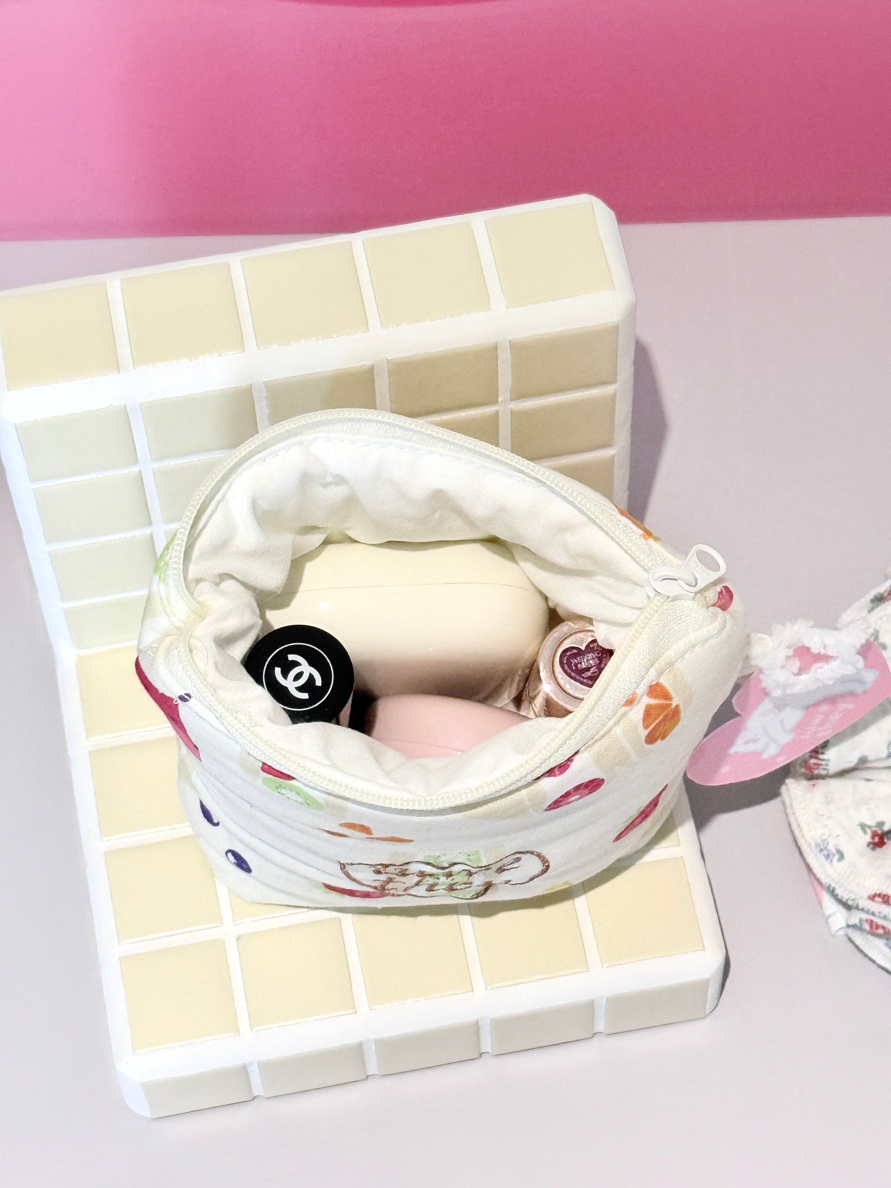 Chubby Square Sando Pouch