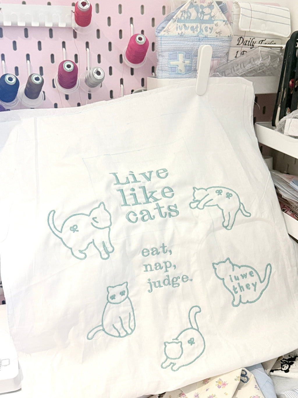 Meowme Embroidered Tote Bag (Mint Green)