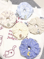 Daisy Daisy Scrunchie