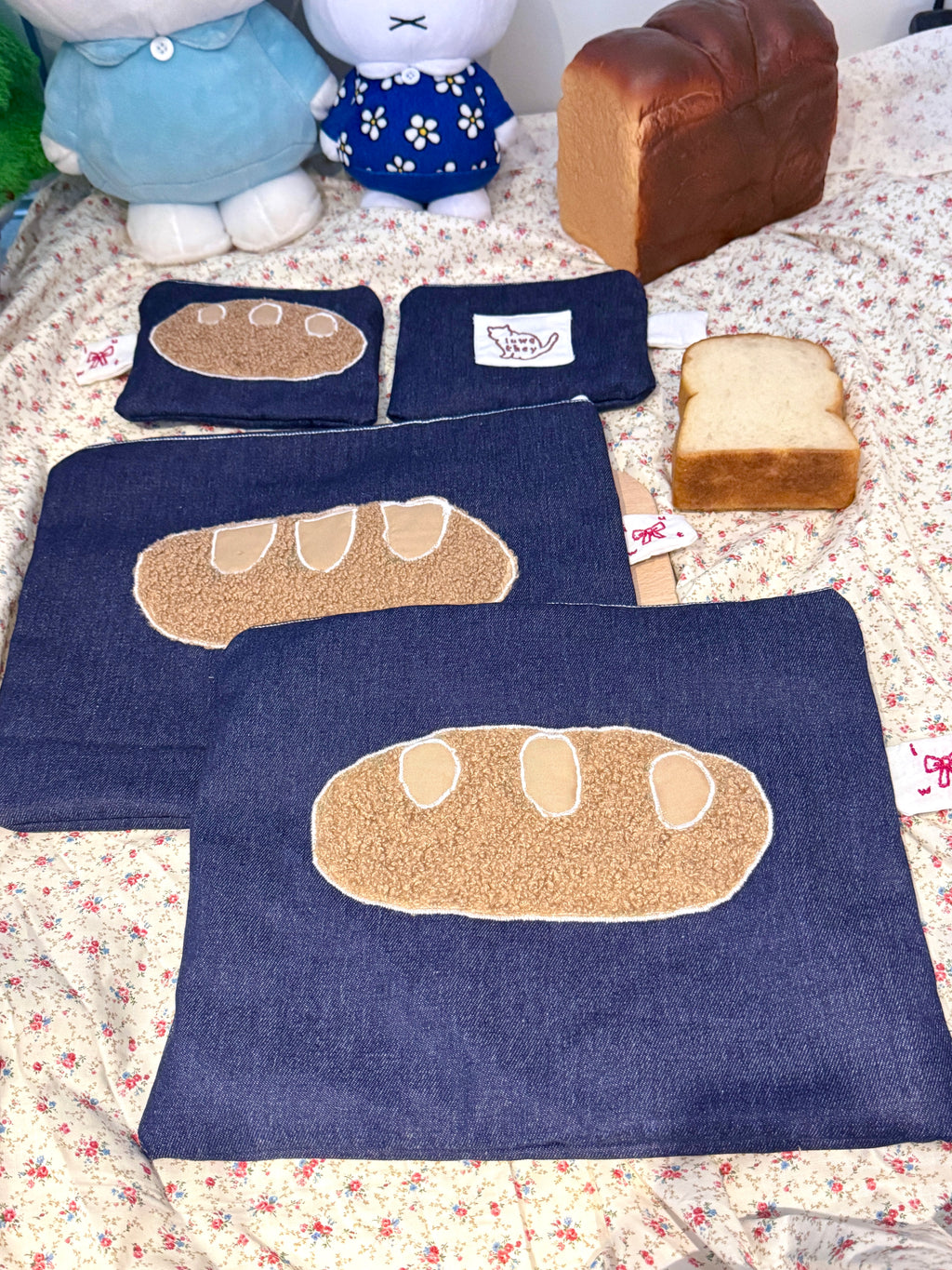 Baguette iPad/ Laptop Pouch
