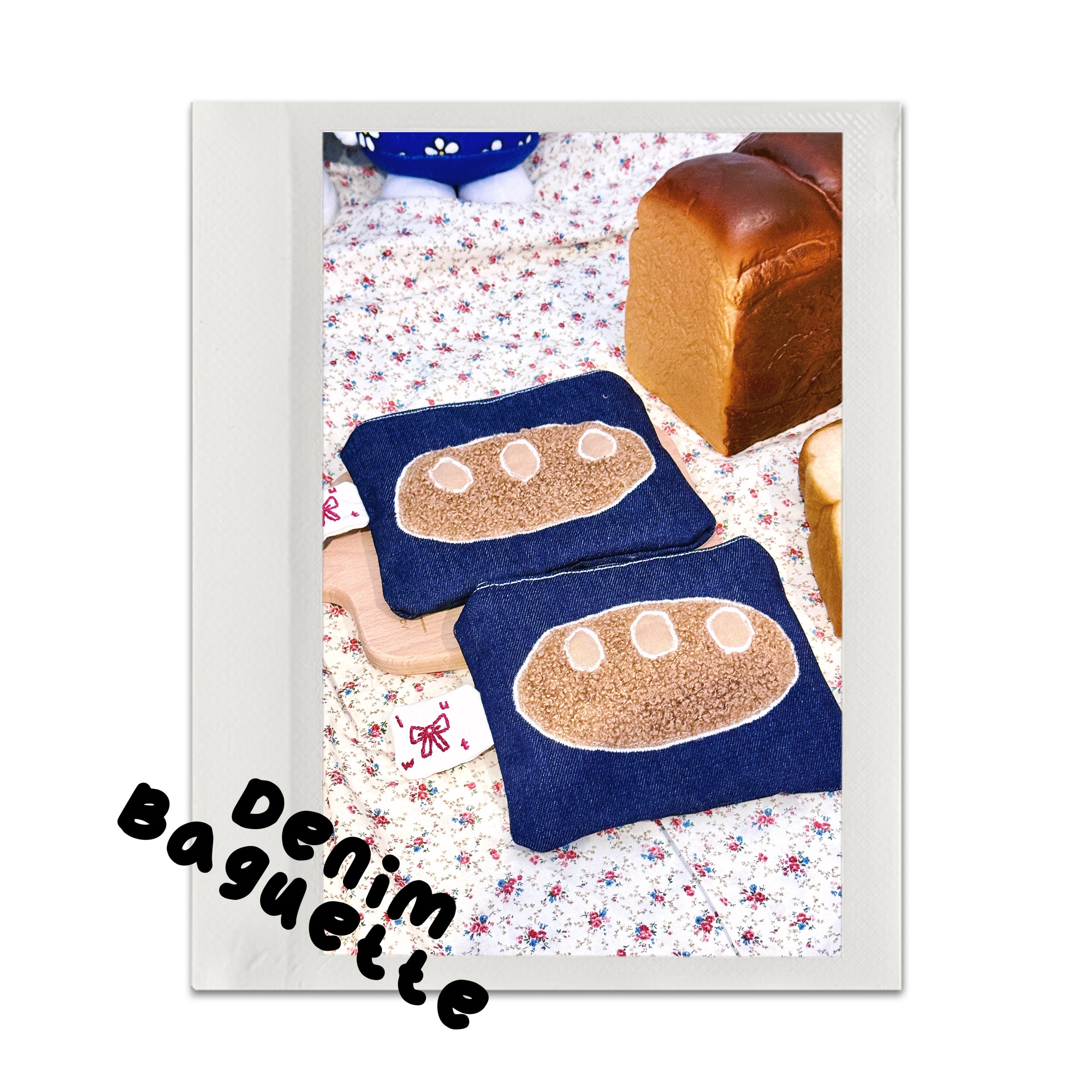 Baguette Small Pouch